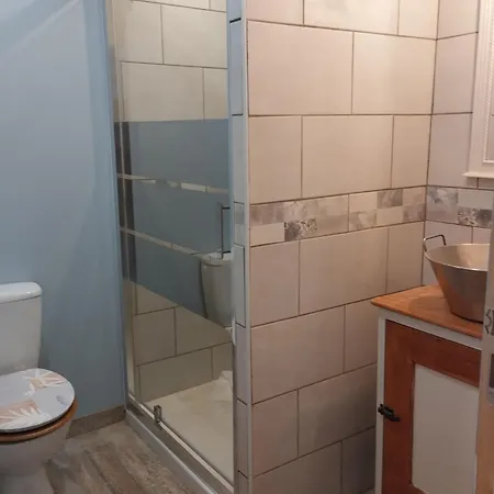 Jetez L'ancre - A Pied, Port A 100 M, Clim, Terrasse, Parking بيت للعطل