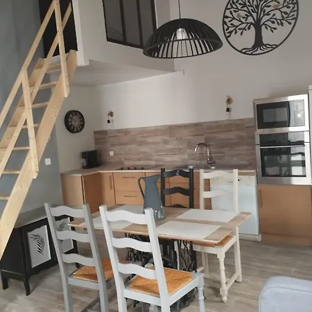 بيت للعطل Jetez L'ancre - A Pied, Port A 100 M, Clim, Terrasse, Parking لا ترمبلاد