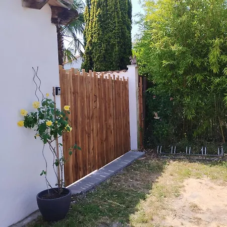 بيت للعطل Jetez L'ancre - A Pied, Port A 100 M, Clim, Terrasse, Parking لا ترمبلاد